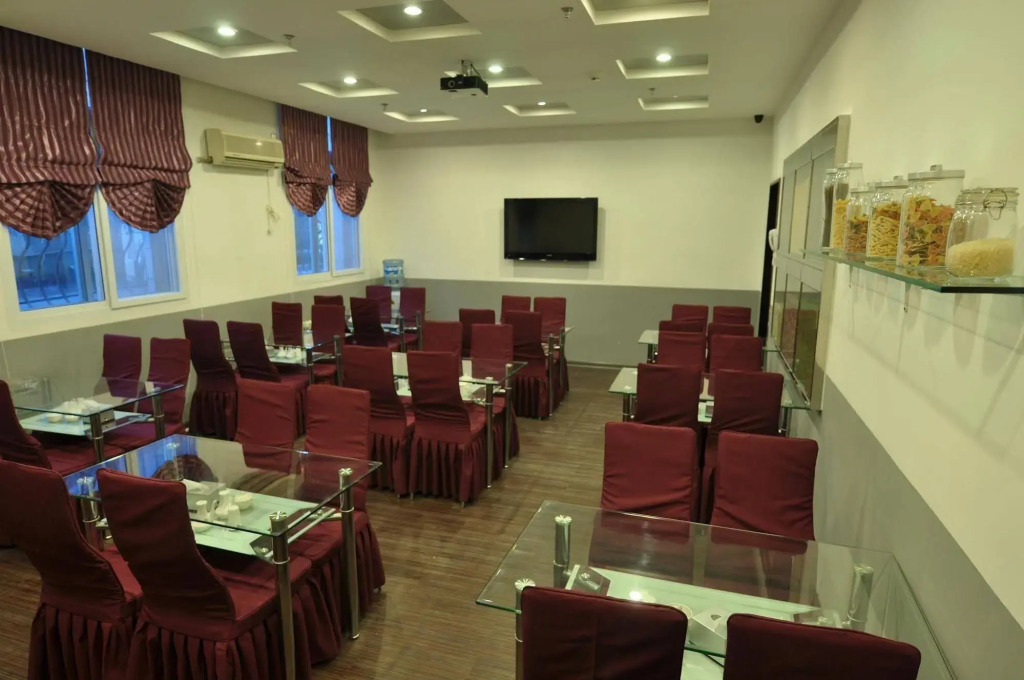 Super 8 Hotel Beijing Beitaipingzhuang