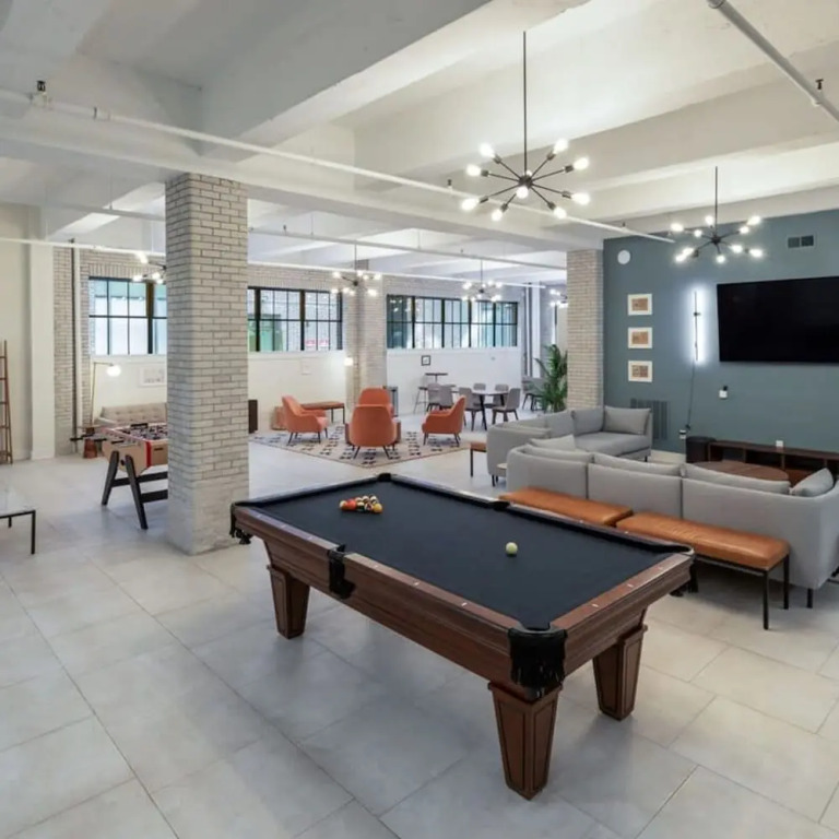 Sosuite 1BR Apt w W D Gym Lounge Park View