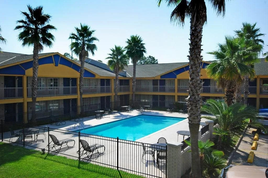 Regency Inn