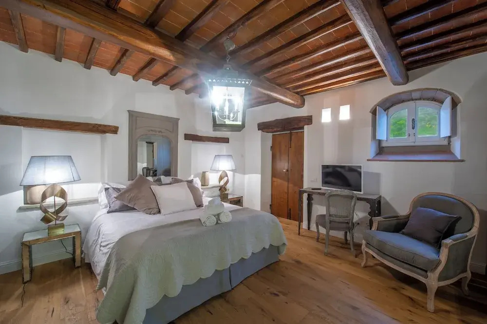 Villa Chianti With Panoramic Pool On The Vineyard
