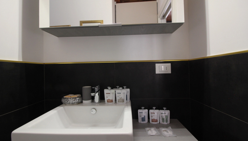 Italianway   - Canonica 34