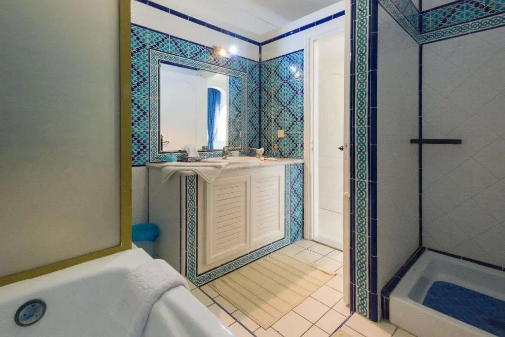 Villa Phoenicia