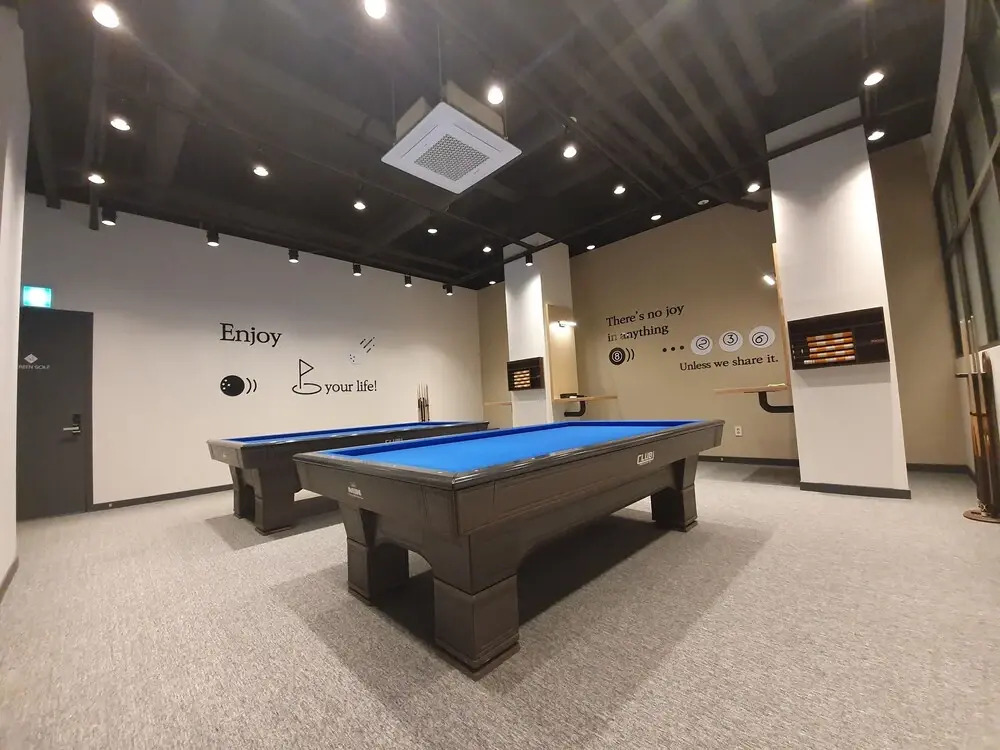 Joy Hotel