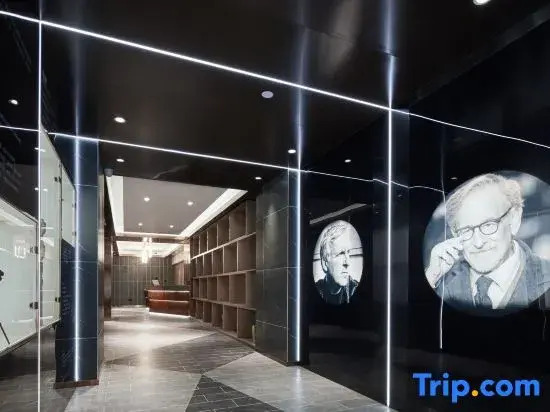 JAYA Hotel