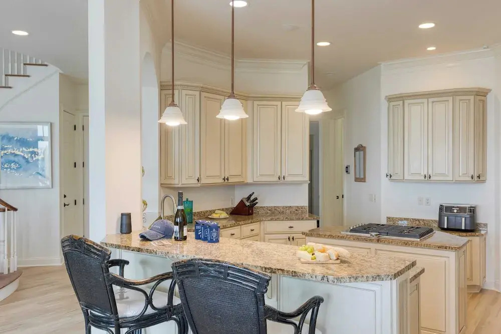 11 Singleton Beach by Avantstay Oceanfront Retreat w/ Private Pool + Boardwalk Near Hilton Head Hotspots