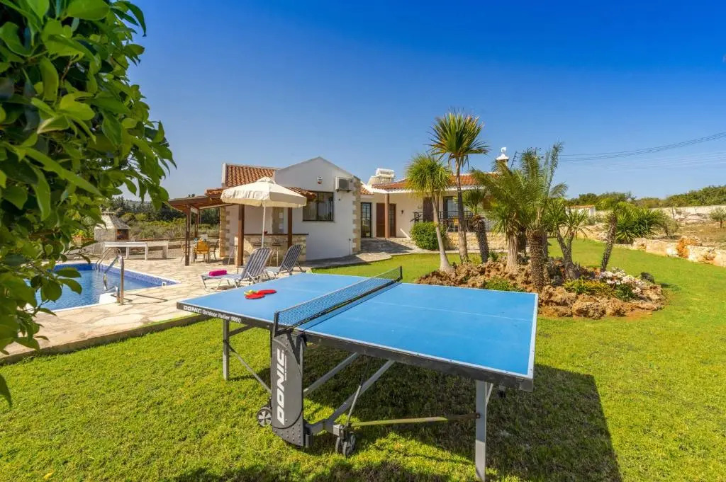 Theos Club Villas 3