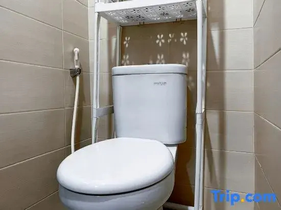 Cozy & Modern Belmont Apt Studio w/ Wi-Fi &Netflix