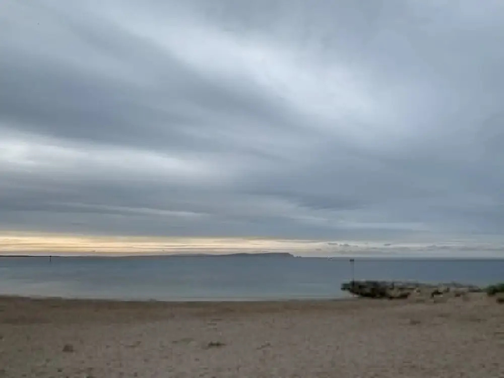 Stargaze From a Beach hut on the Mudeford Sandbank