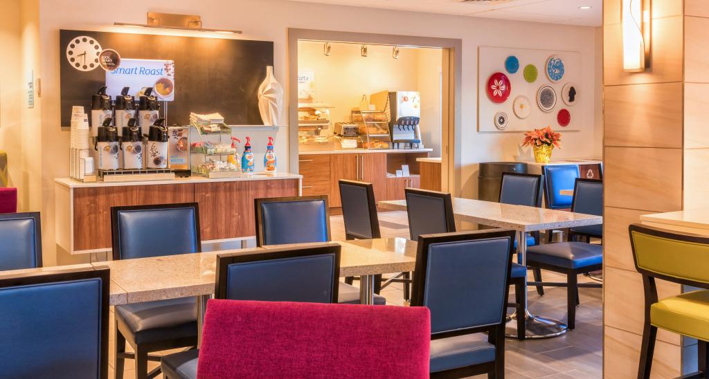 Holiday Inn Express Charleston by IHG