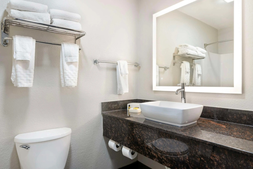 Best Western Savannah Airport Inn & Suites