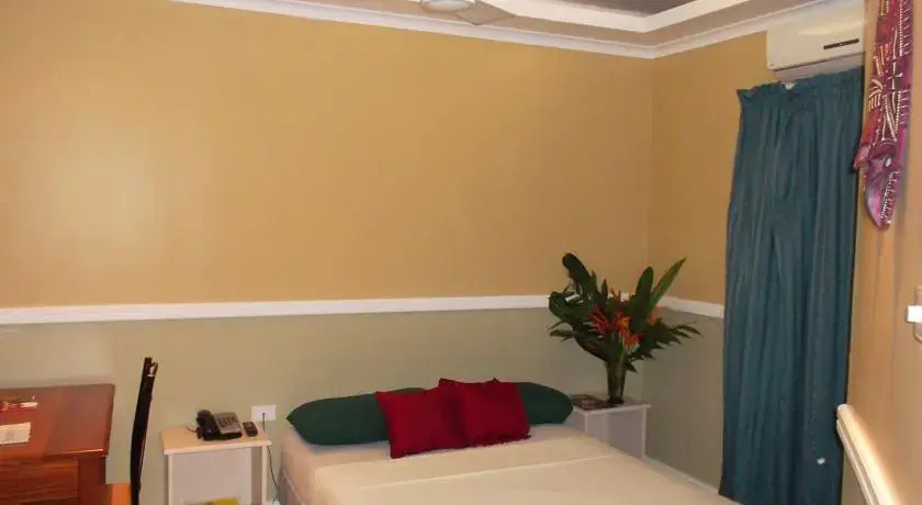 Kimbe Bay Hotel