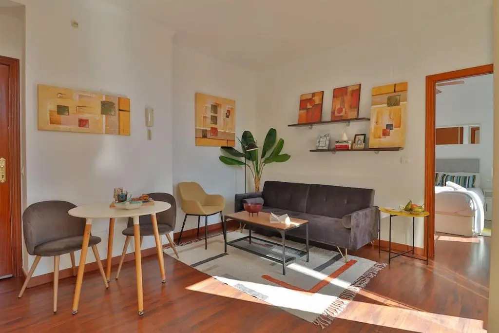 Brand New One Bedroom Cathedral Views