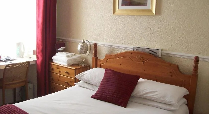Avalon Hotel - Guest House
