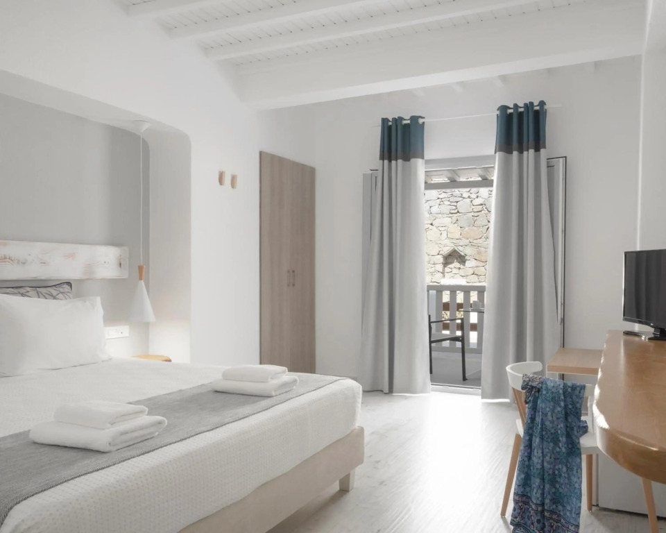 Mykonos Essence Adults Only