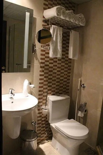 Meral Hotel