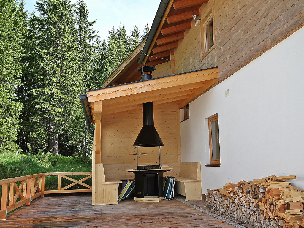 Chalet Hochkrimml 2 by Interhome