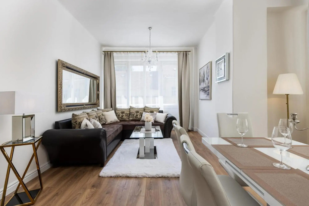 Wenceslas Square Royal Two Bedroom Apartment