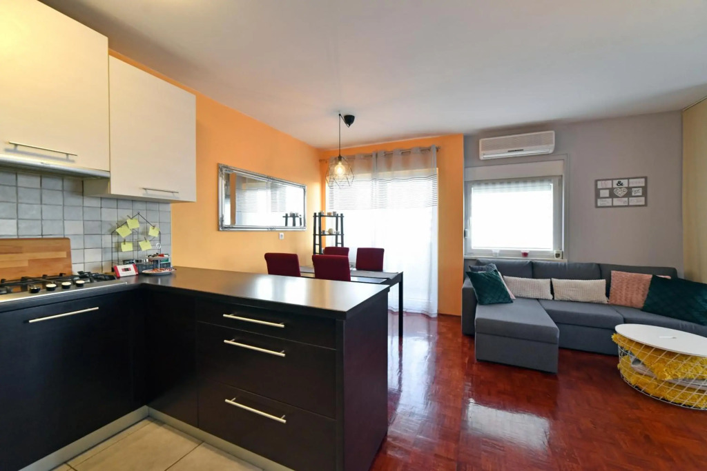 Apartments High