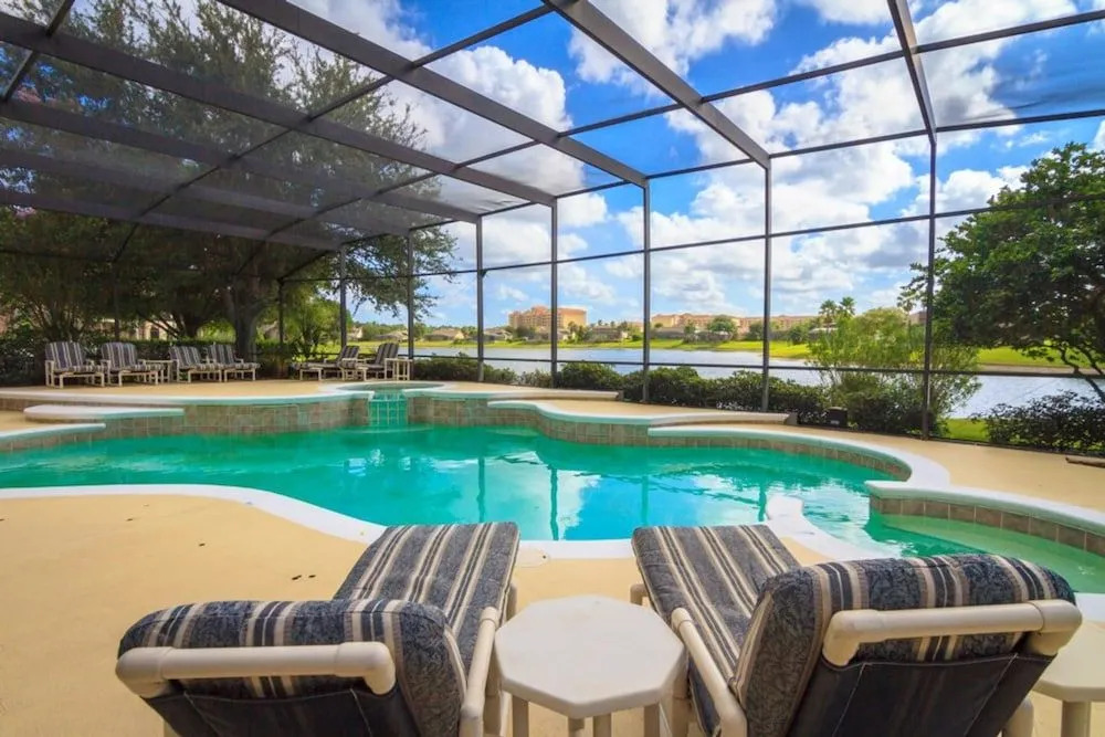 Formosa Gardens 2705