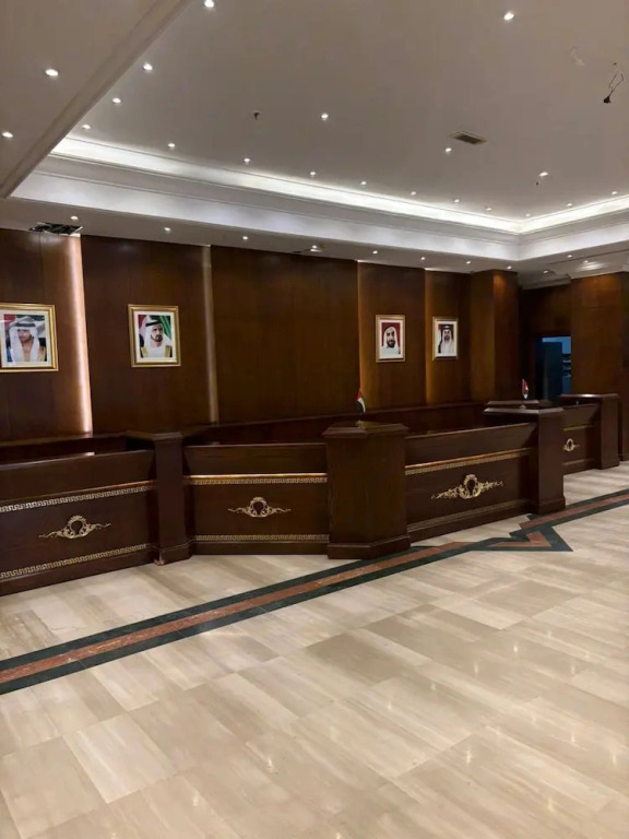 Luxe Grand Hotel