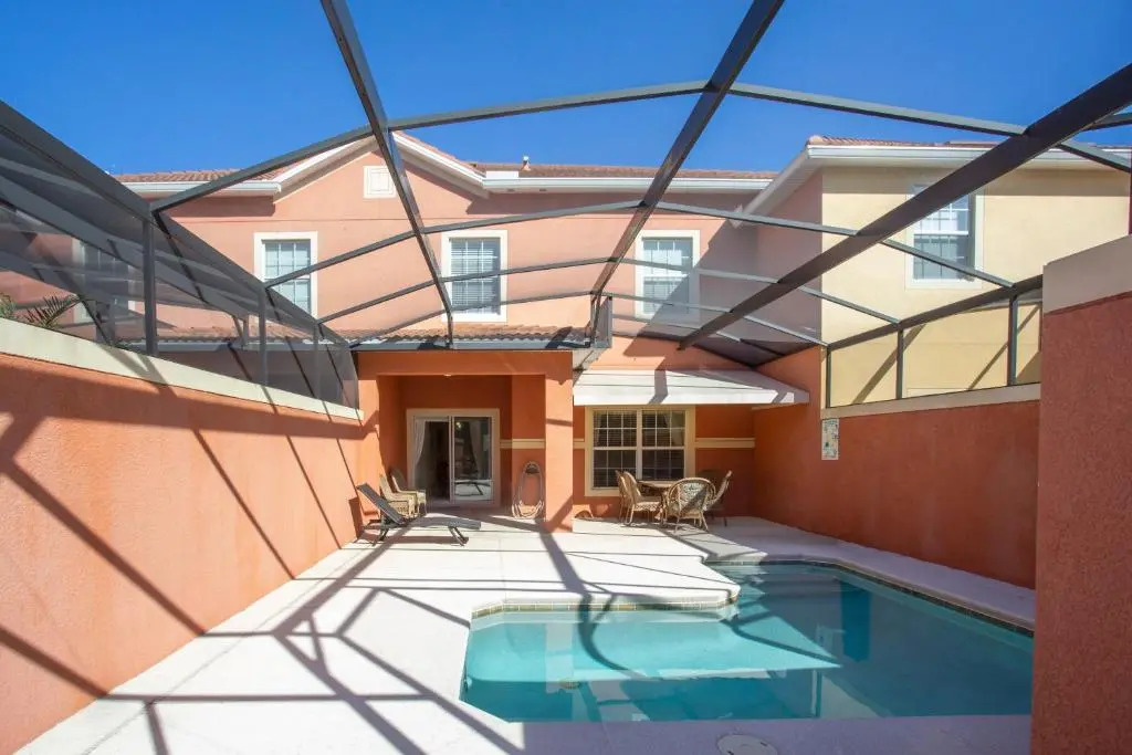 Stunning 4 Bd w/ Pool Close to Disney 8940