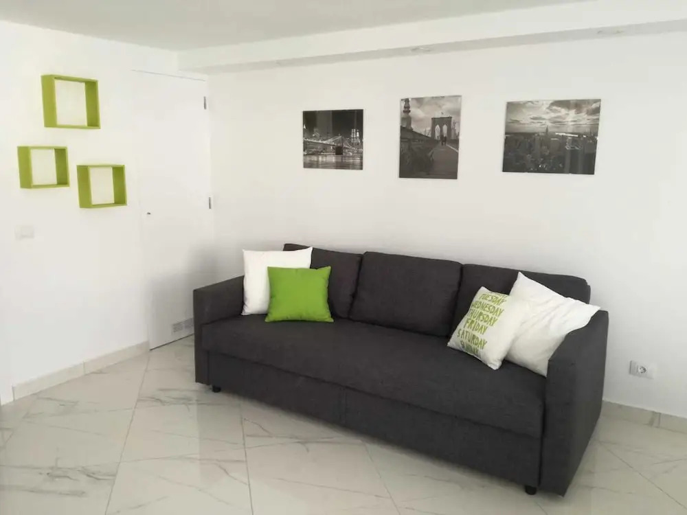 Cozy Apartment Chayofita
