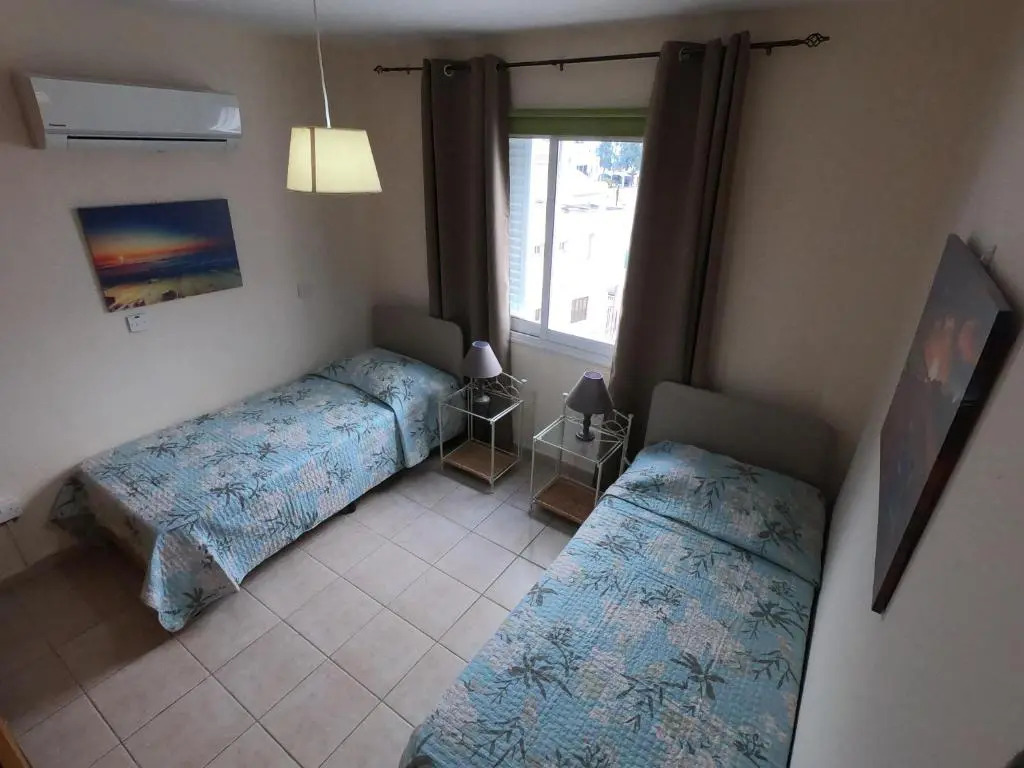 Amelia Apartment