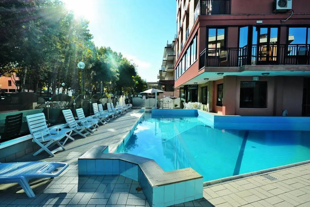 Hotel Apollo
