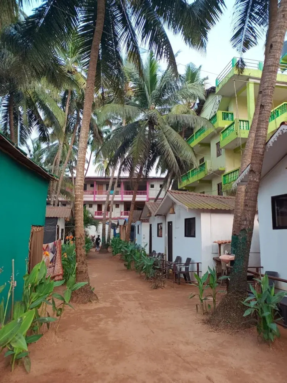 Love paradice huts