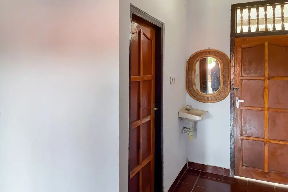 Guest House Surya Ayu Permai Buleleng Mitra RedDoorz