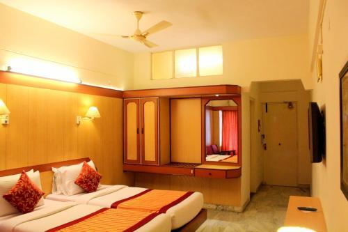 Hotel Yasodha Towers