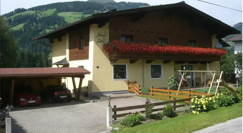 Haus Leo