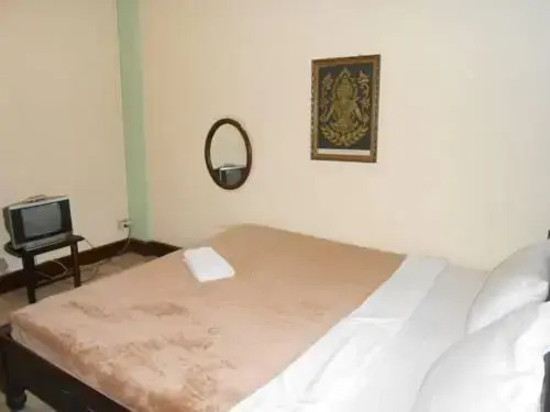 Thony 2 Guesthouse