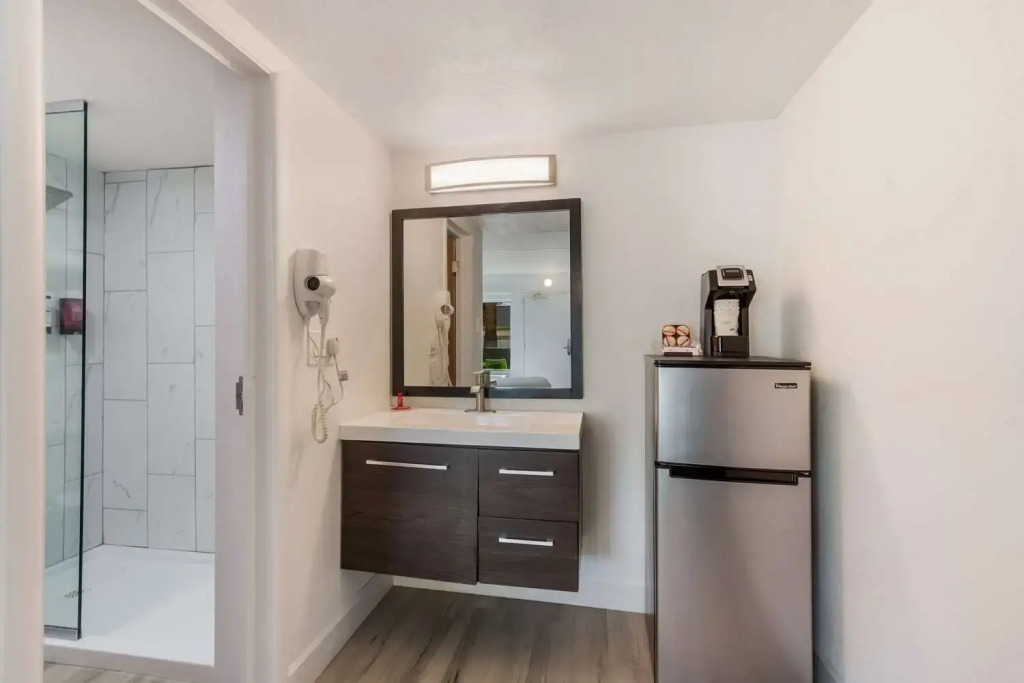 SureStay Plus Hotel by Best Western Scottsdale North