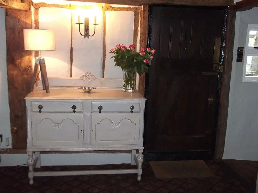 The Jasmine Room