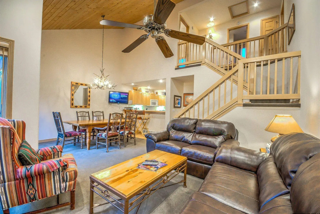 Cascades at Eagleridge by Retreatia