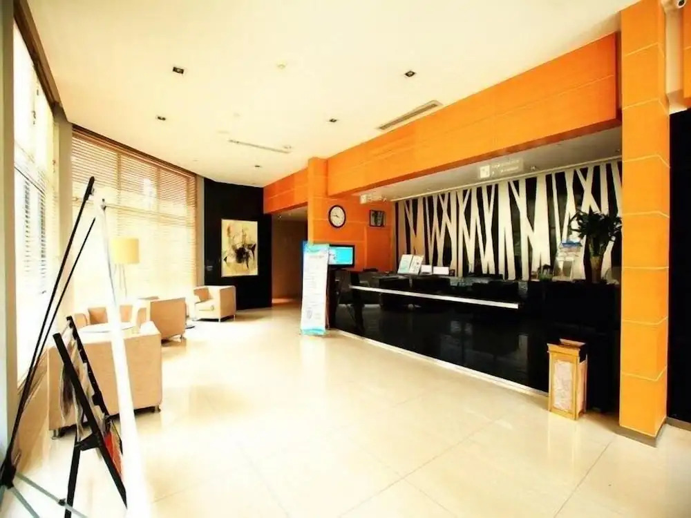 Jinjiang Inn Jingzhou Beijing Road Central Long Distance Bus Station