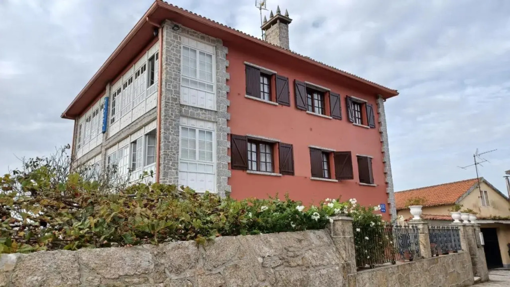 Saxa Hostel B&B