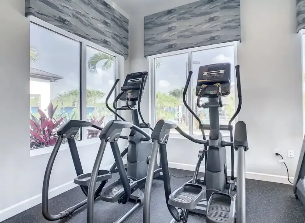 4345 Mickey s Townhome Storey Lake Pool