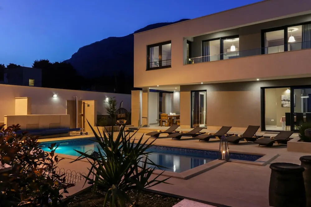 Villa Adria