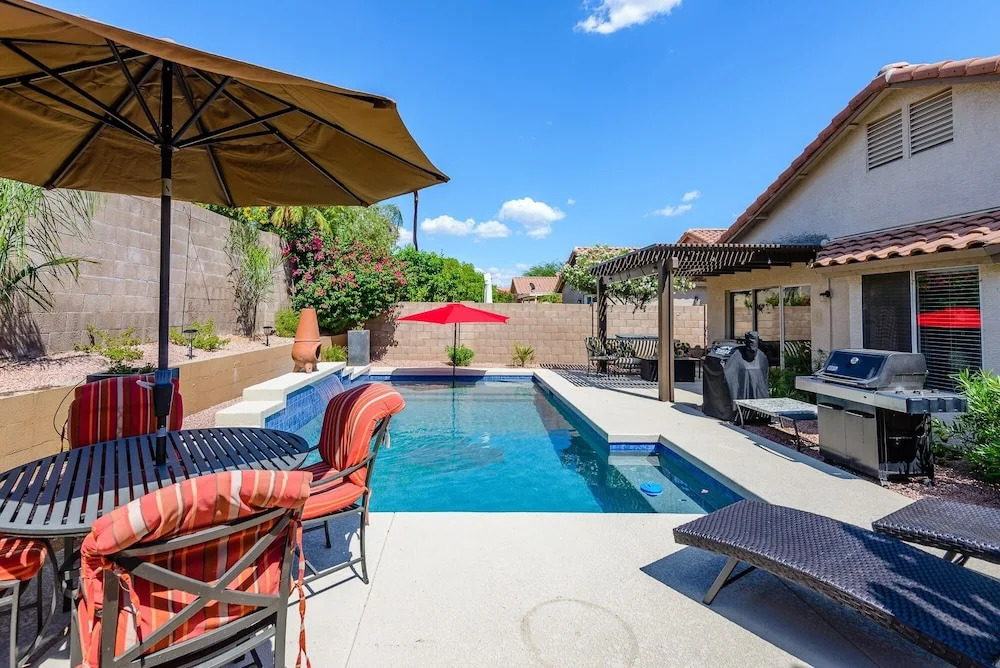 Casa De Mojave 3 Bedroom Home by RedAwning