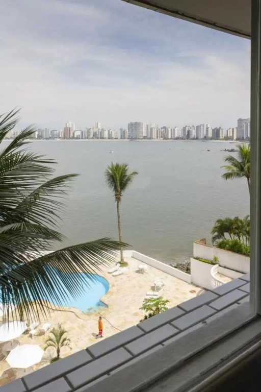 Ilha Porchat Hotel