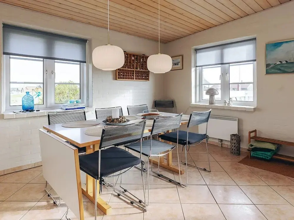 6 person holiday home in Harboøre-By Traum