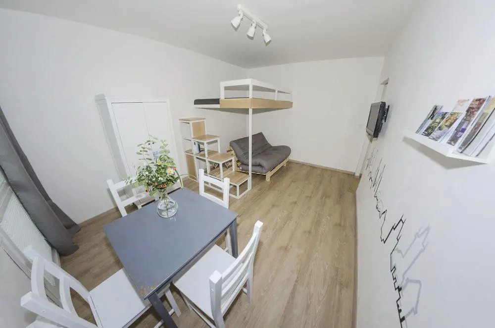 Fresh Studio Flat