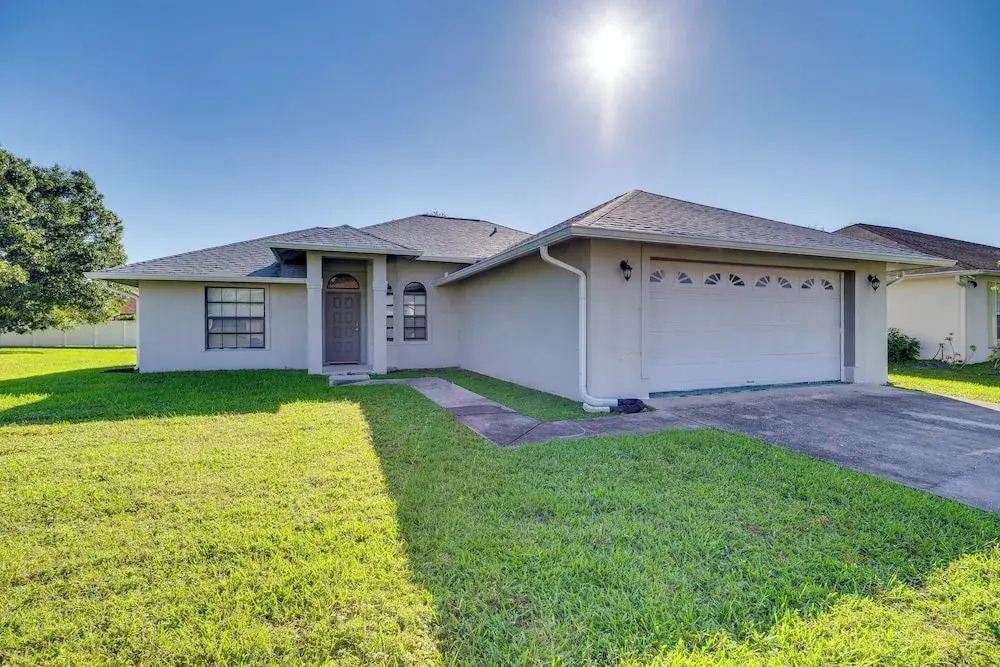 Sun, Sand & Relaxation! Home w/ Lanai in Palm Bay