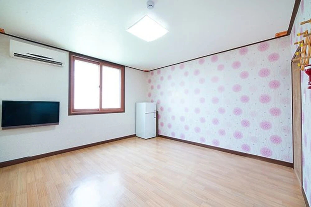 Daecheon Sain Pension