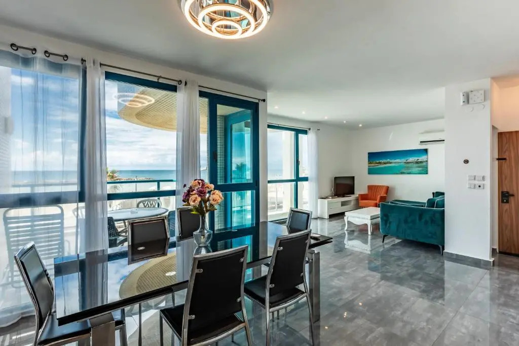 M Sea Suites - By The Beach