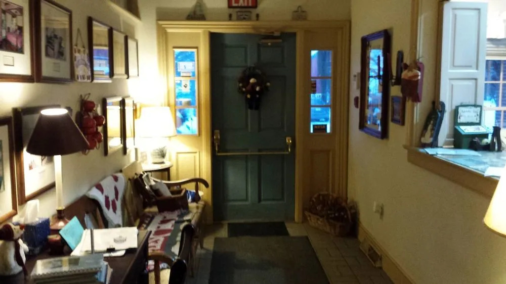 Applebutter Inn