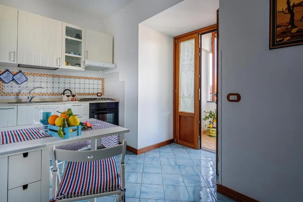 Aquamarine Apartment