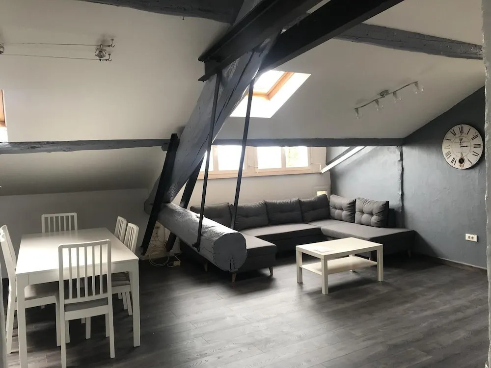 Apartment with 3 Bedrooms in Béziers, with Wonderful Mountain View And Wifi - 17 Km From the Beach
